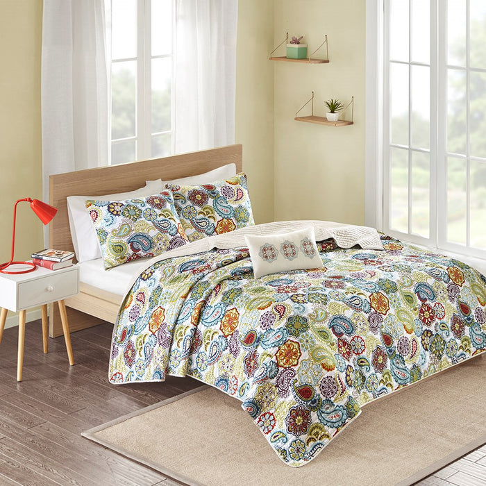 Christy-Colorful-Floral-Medallion-Quilt-Set-White-Stone-Decor-1